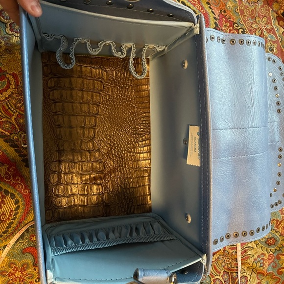 SOLD - Picture 5 of 5